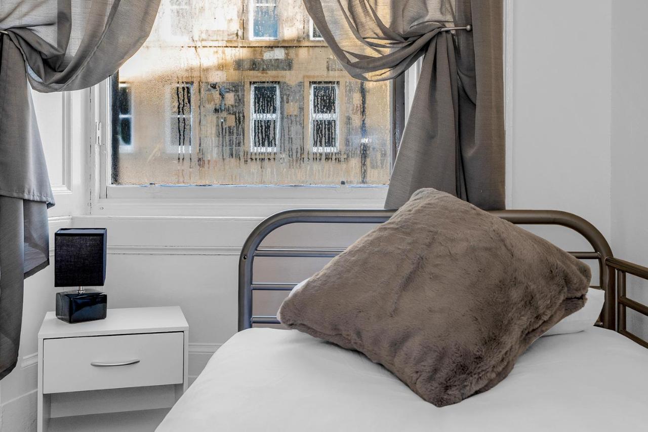 Edinburgh City Centre Jasmine Apartment -Sleeps 7 Extérieur photo